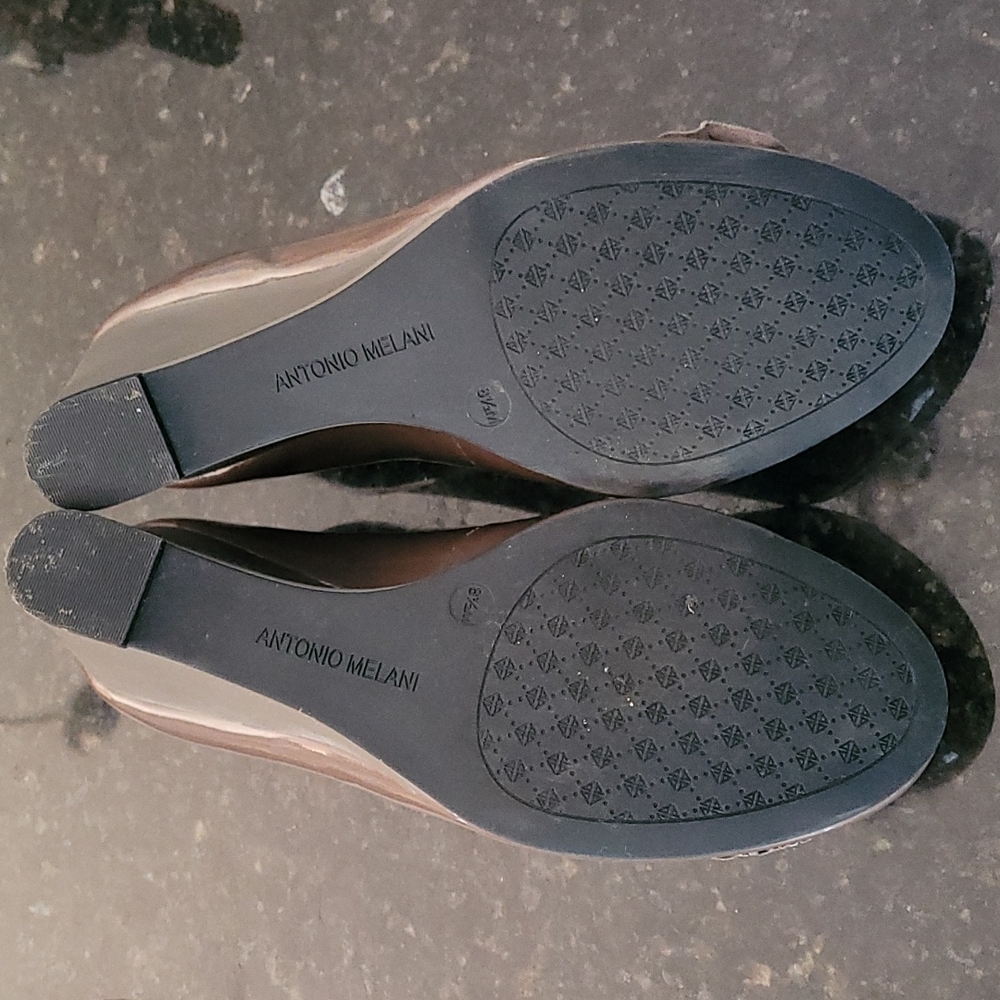 Possibly brand new Antonio Melani wedges - Picture 3 of 5